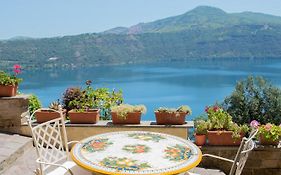 Giardino sul Lago